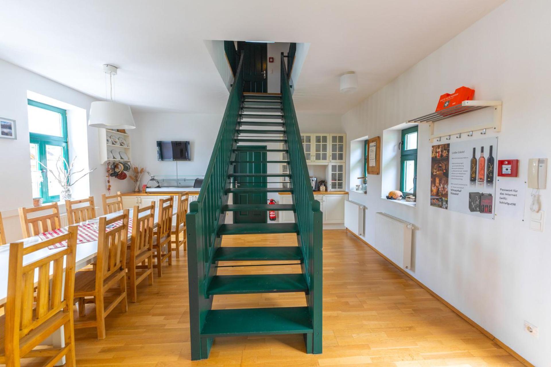 Hotel Winzerhof Kuessler - Weinviertel Stillfried Esterno foto